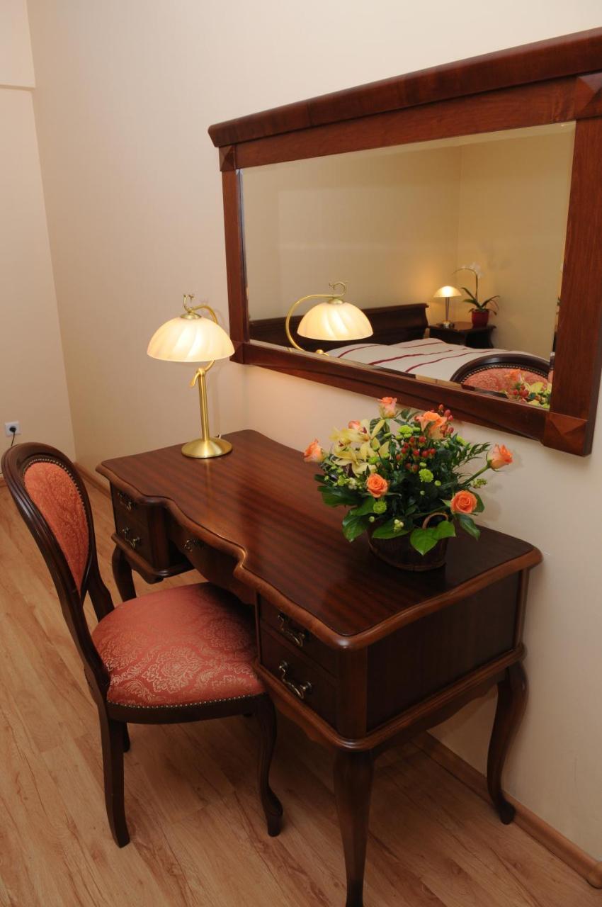 Hotel Gracja Gorzow Wielkopolski Ngoại thất bức ảnh