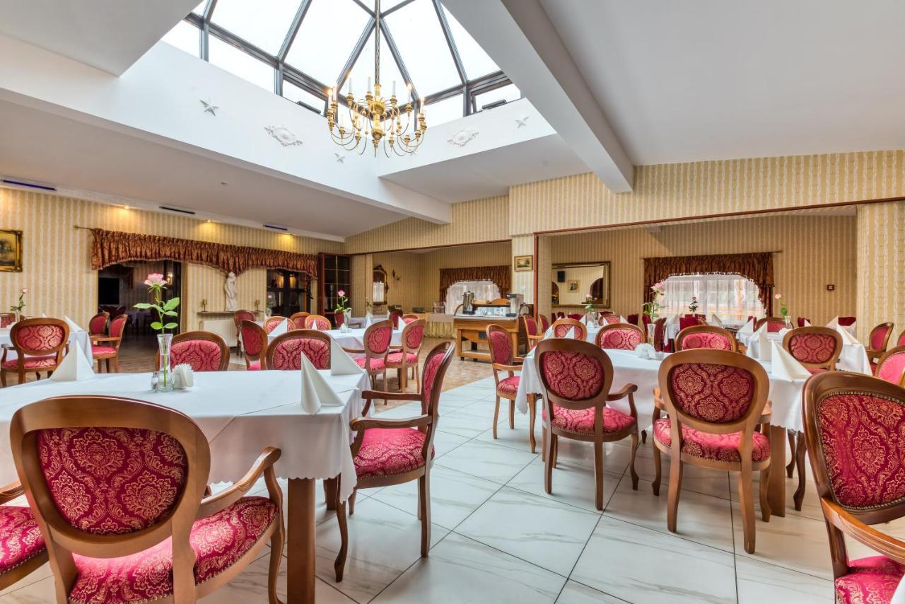 Hotel Gracja Gorzow Wielkopolski Ngoại thất bức ảnh