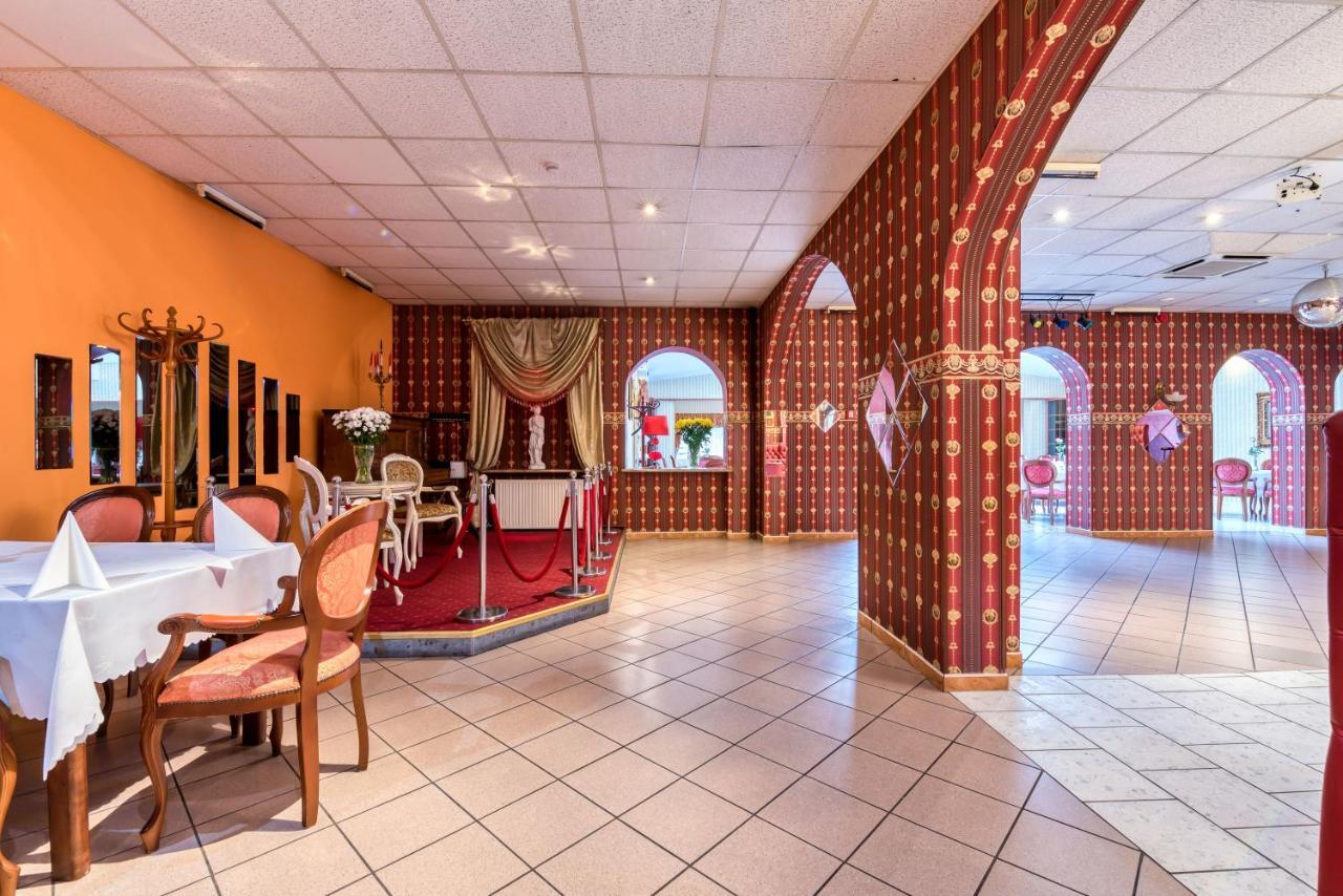 Hotel Gracja Gorzow Wielkopolski Ngoại thất bức ảnh