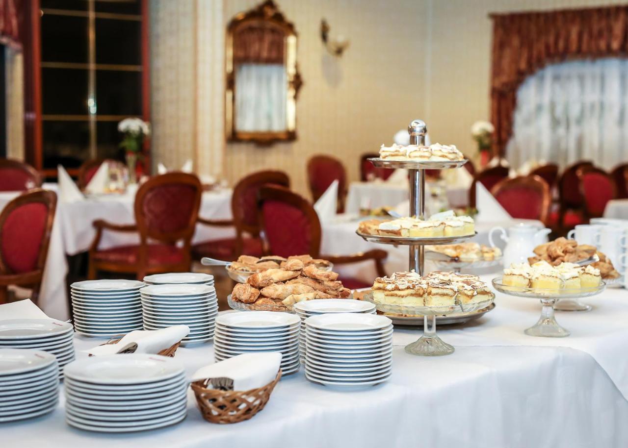 Hotel Gracja Gorzow Wielkopolski Ngoại thất bức ảnh
